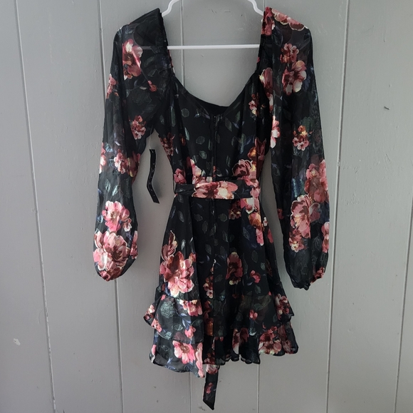 TRIXXI NWT DRESS - Picture 2 of 4